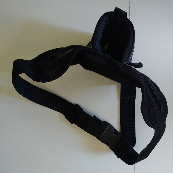 Nike water bottle belt - Picture 2 of 2